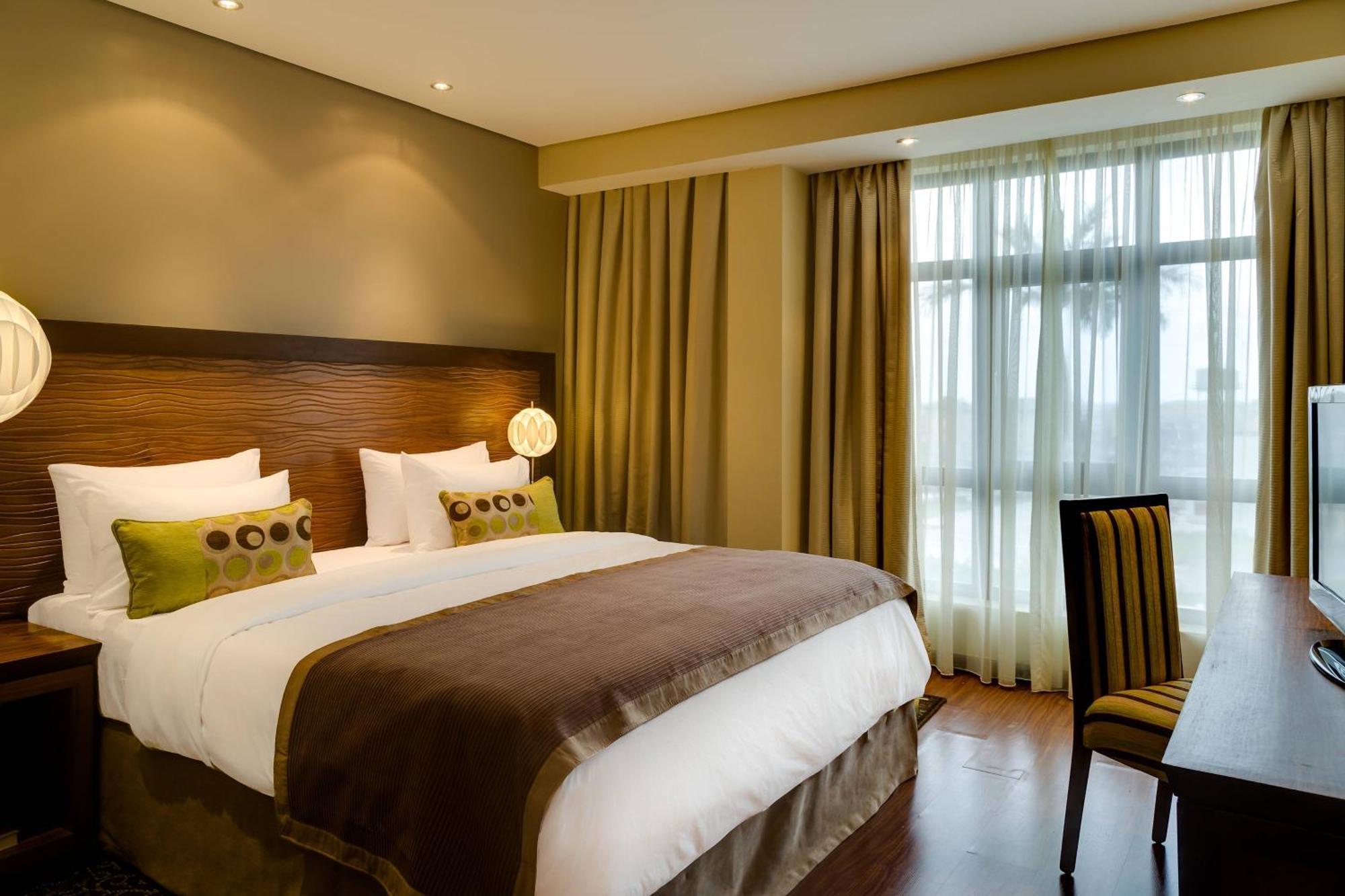 Protea Hotel By Marriott Benin City Select Emotan Extérieur photo